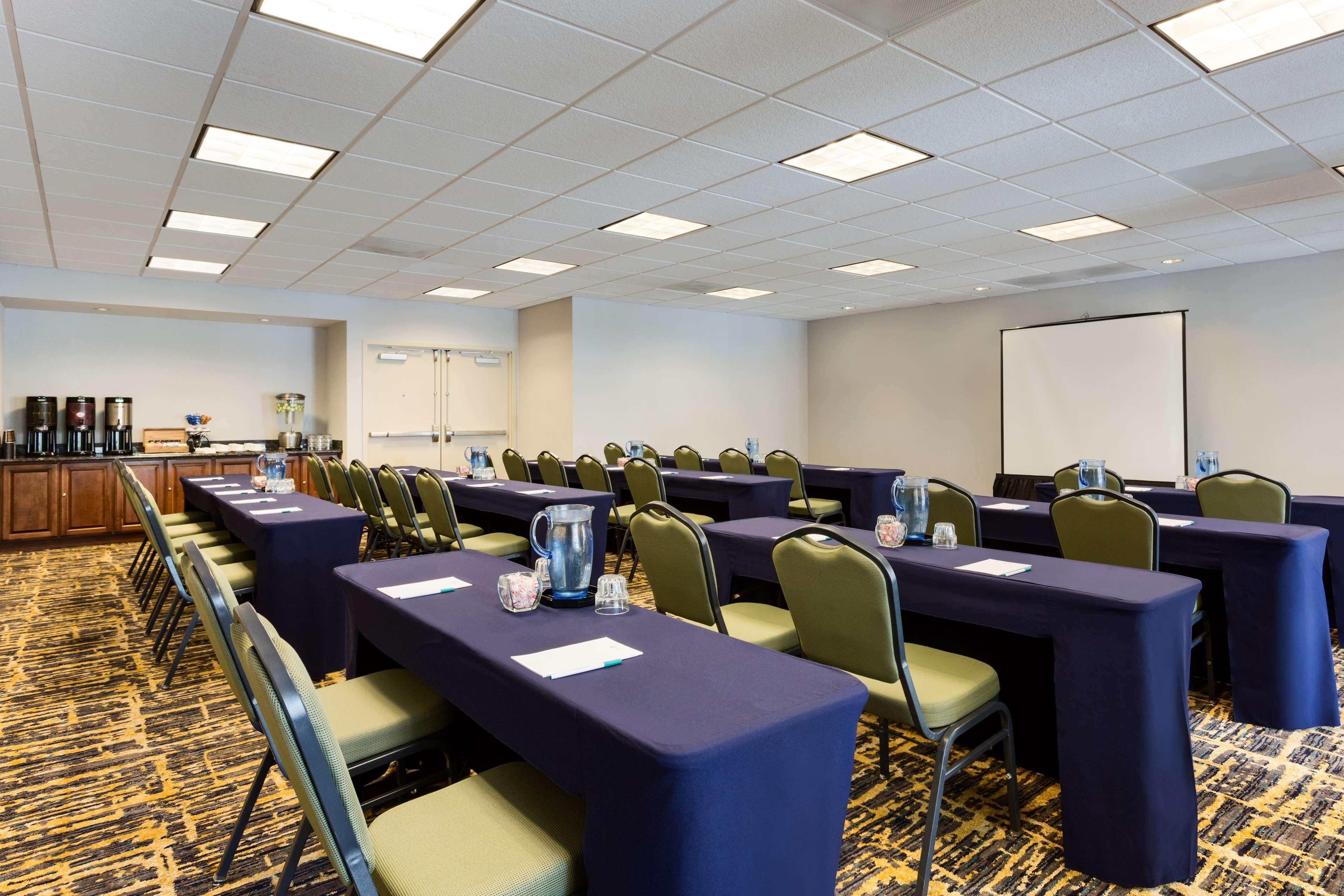 Homewood Suites By Hilton San Diego Airport-Liberty Station Зручності фото