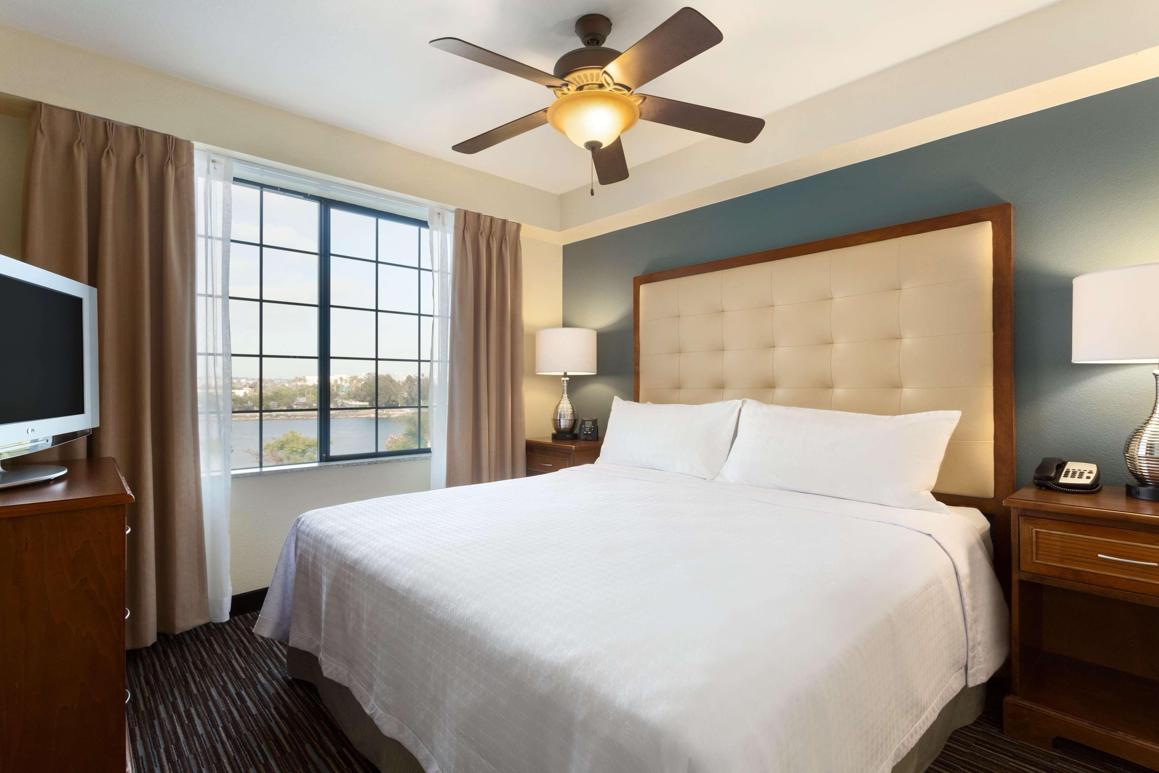 Homewood Suites By Hilton San Diego Airport-Liberty Station Екстер'єр фото