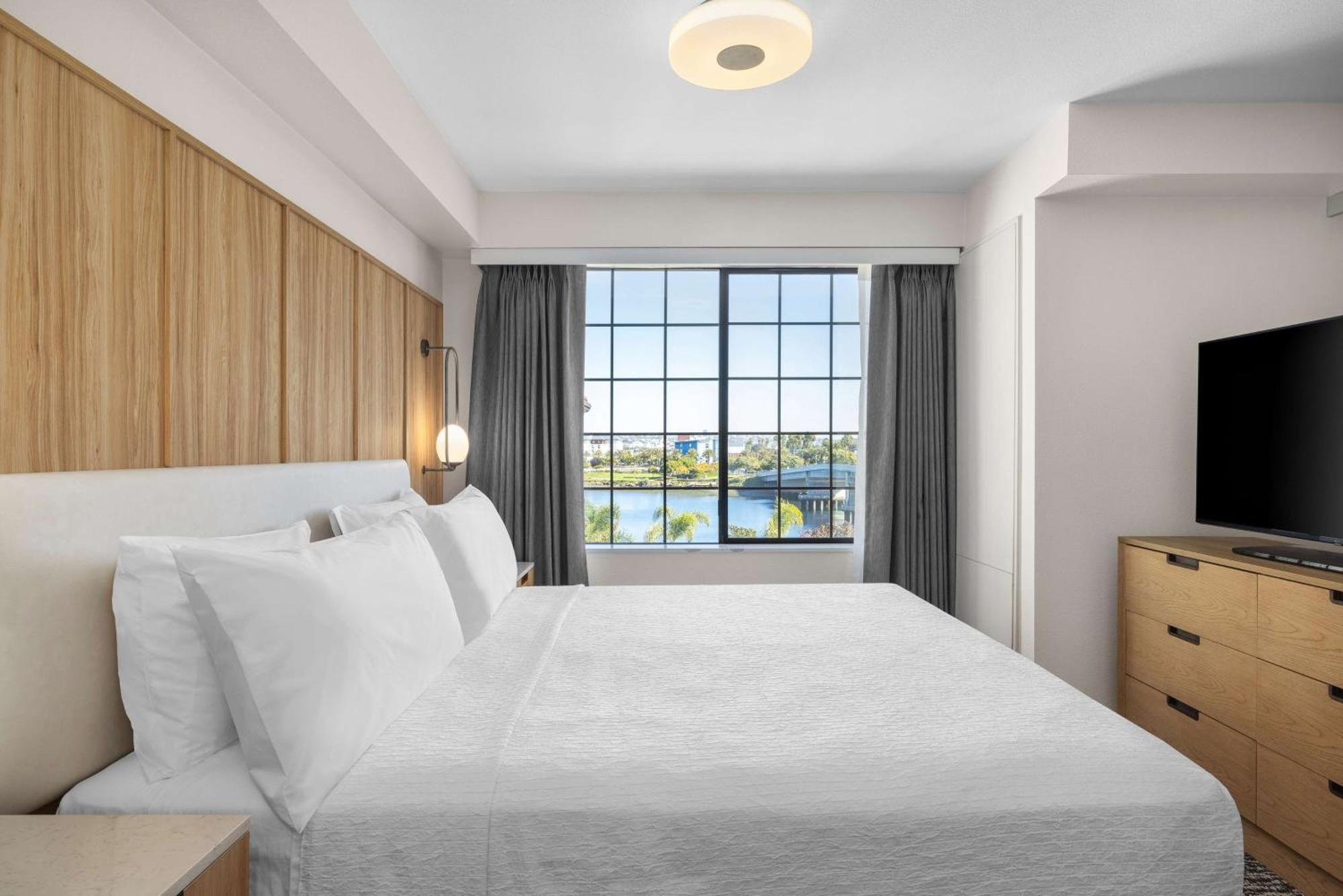 Homewood Suites By Hilton San Diego Airport-Liberty Station Екстер'єр фото