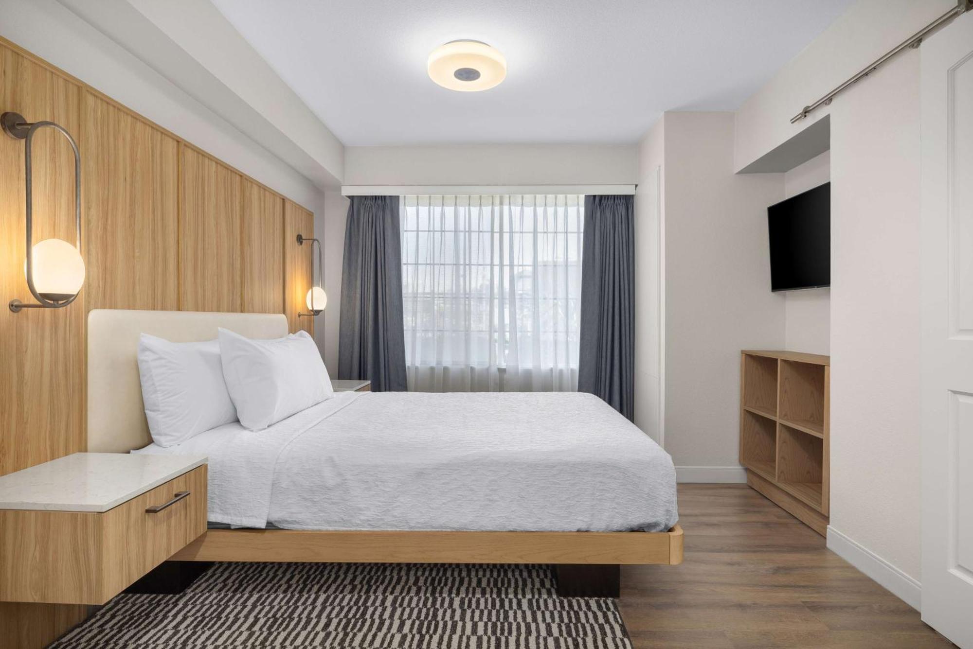 Homewood Suites By Hilton San Diego Airport-Liberty Station Екстер'єр фото