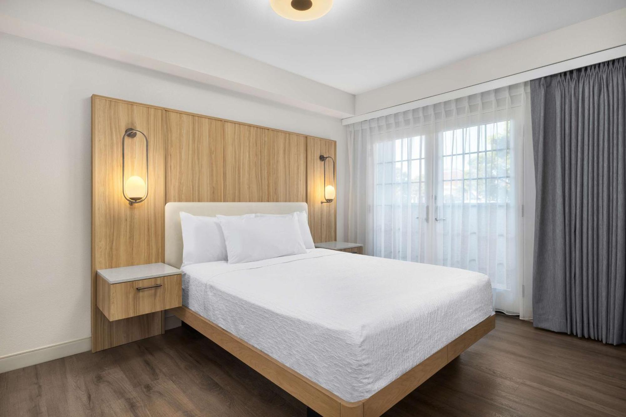 Homewood Suites By Hilton San Diego Airport-Liberty Station Екстер'єр фото