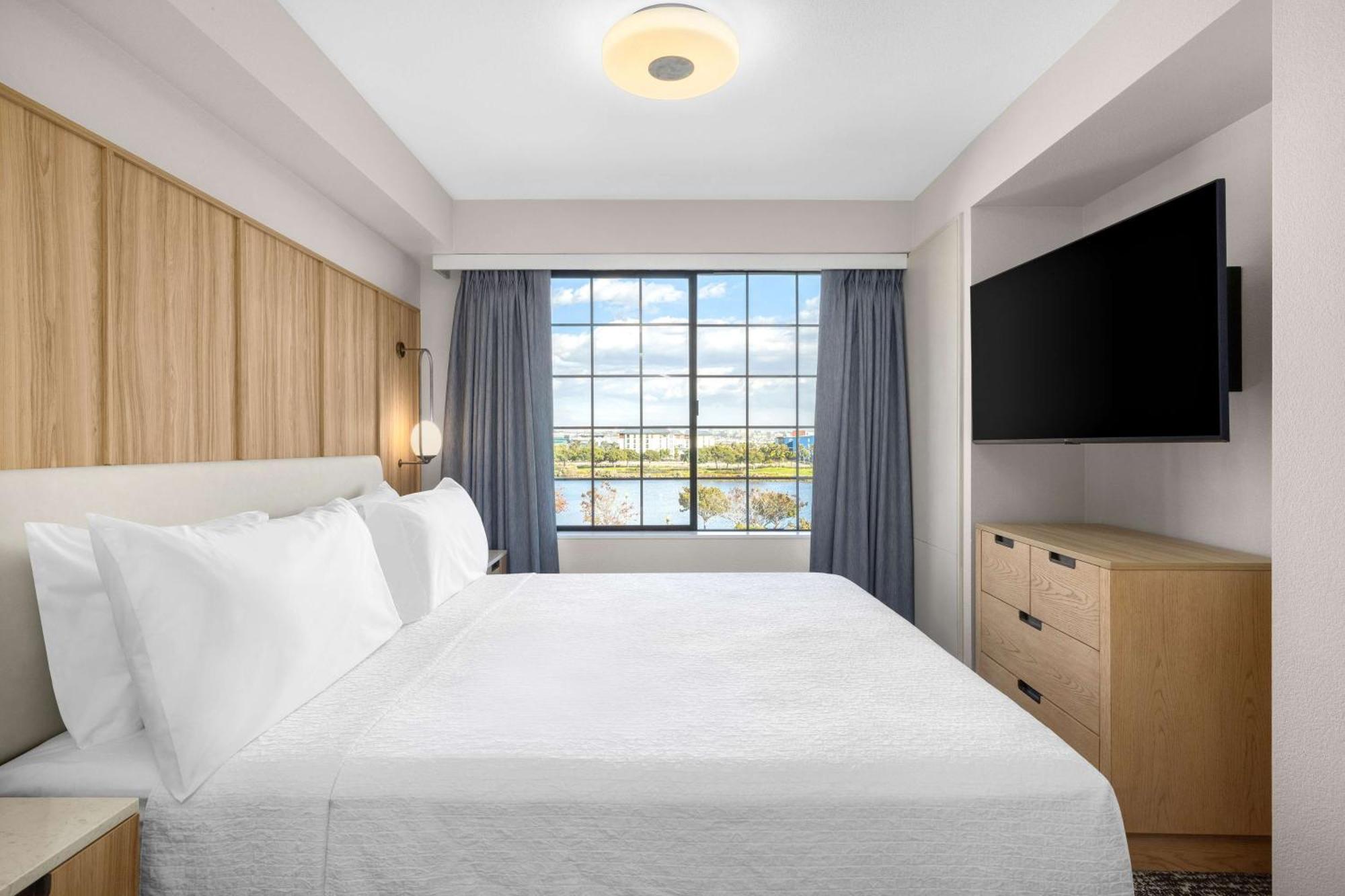 Homewood Suites By Hilton San Diego Airport-Liberty Station Екстер'єр фото