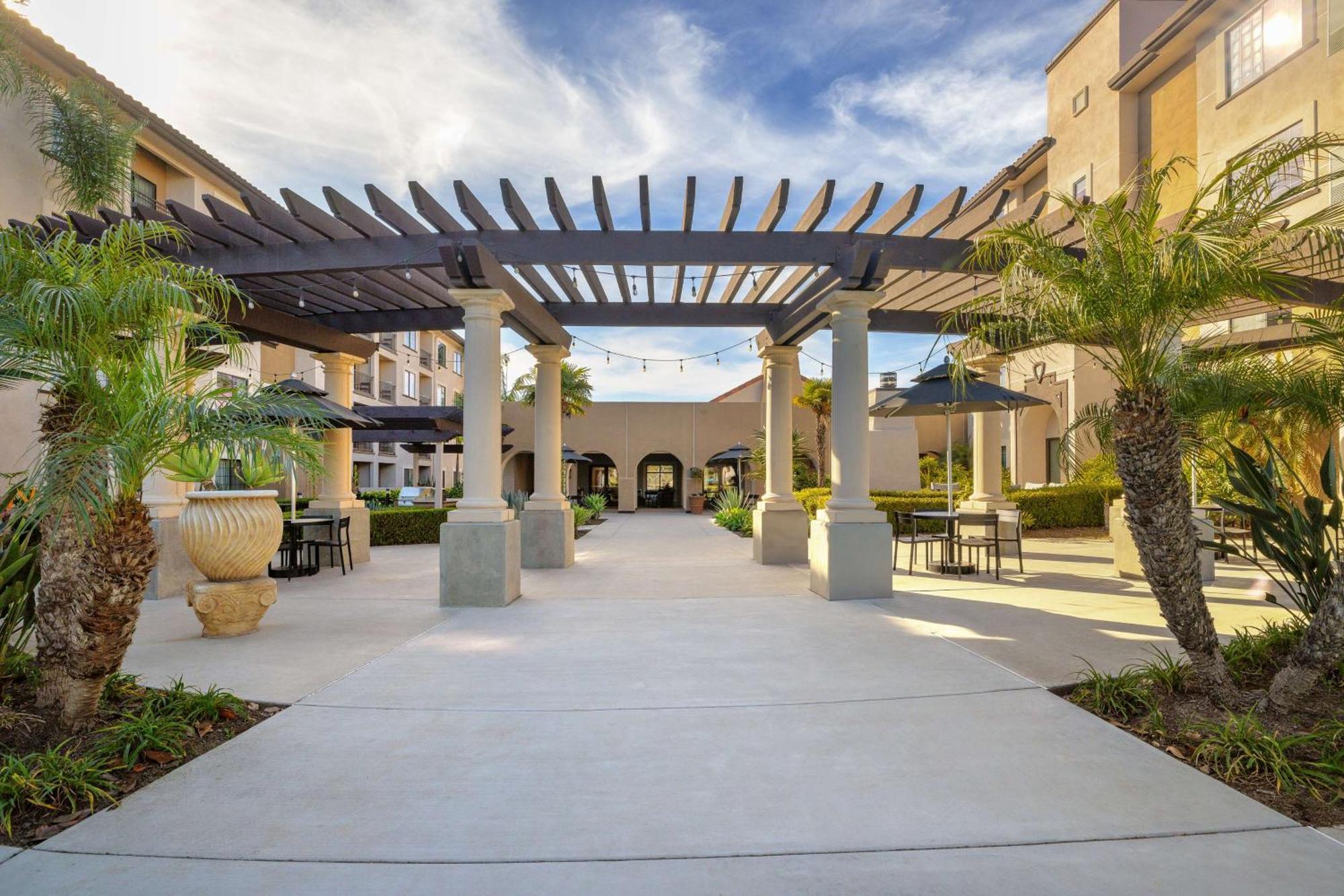 Homewood Suites By Hilton San Diego Airport-Liberty Station Екстер'єр фото